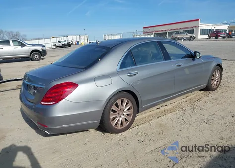2015 Mercedes-Benz S 550 4Matic z USA, uszkodzony, nr VIN WDDUG8FB5FA135553